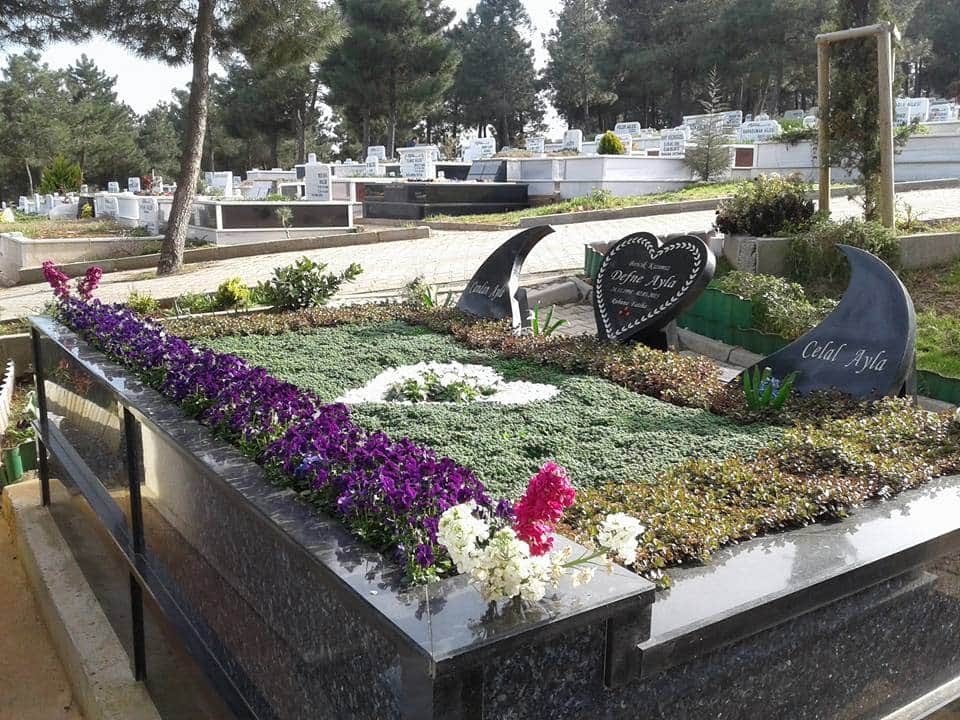 Mezar Temizliği ve Bakımı